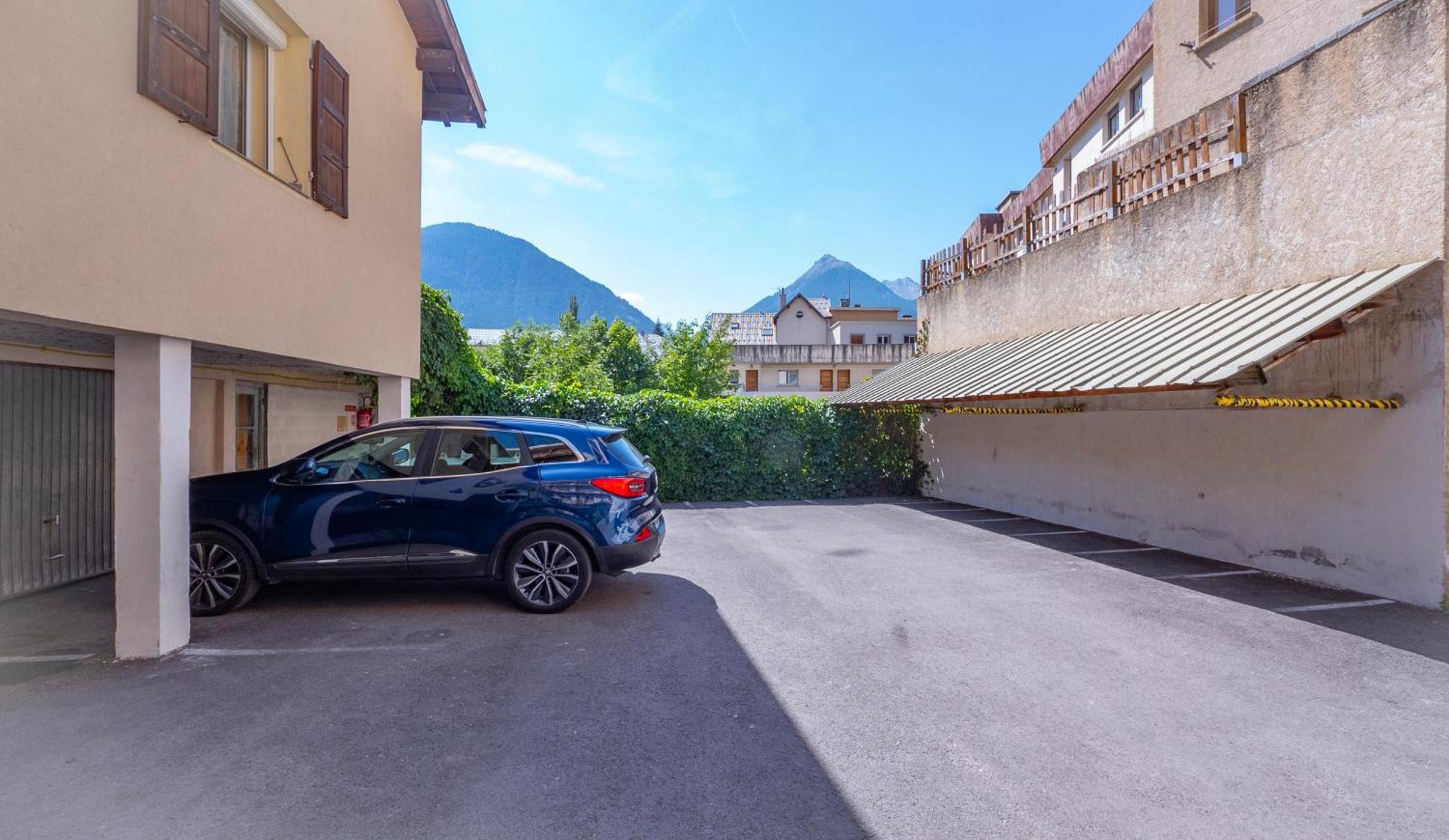 Hotel Mont-Brison Briancon  Bagian luar foto