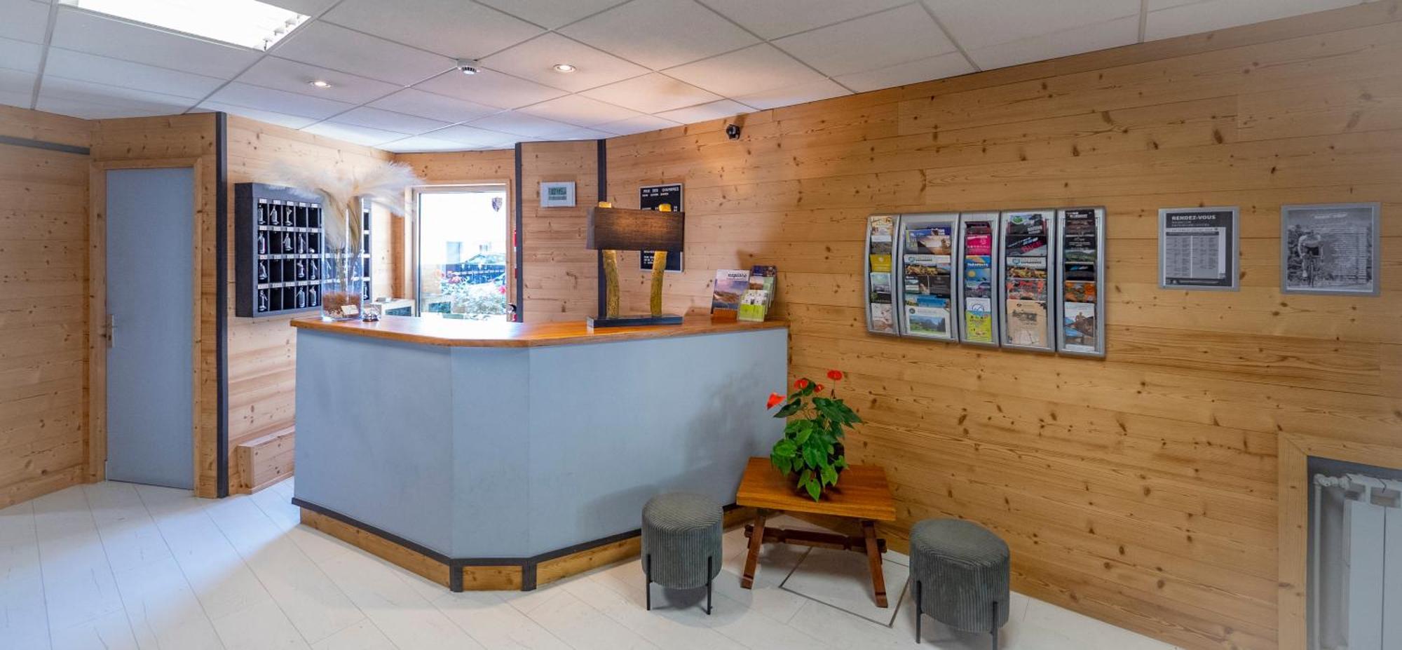 Hotel Mont-Brison Briancon  Bagian luar foto