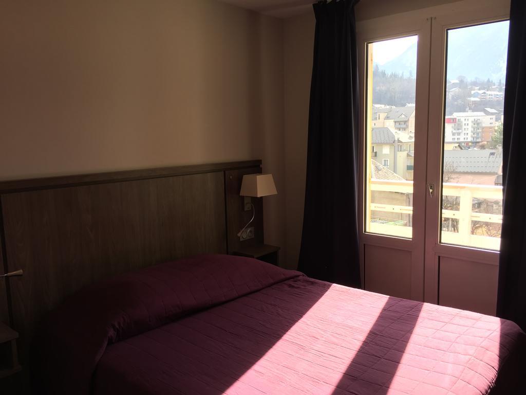 Hotel Mont-Brison Briancon  Bagian luar foto